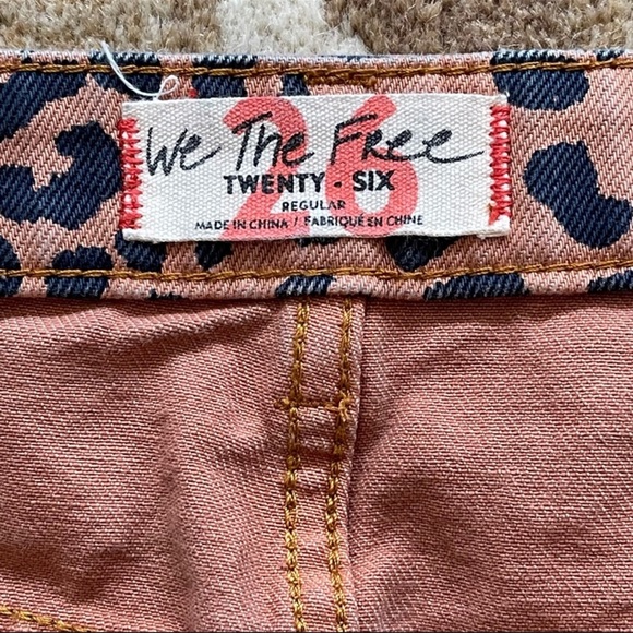Free People We The Free Zip It Up Leopard Print Denim Mini Skirt Size 26 - Picture 6 of 14